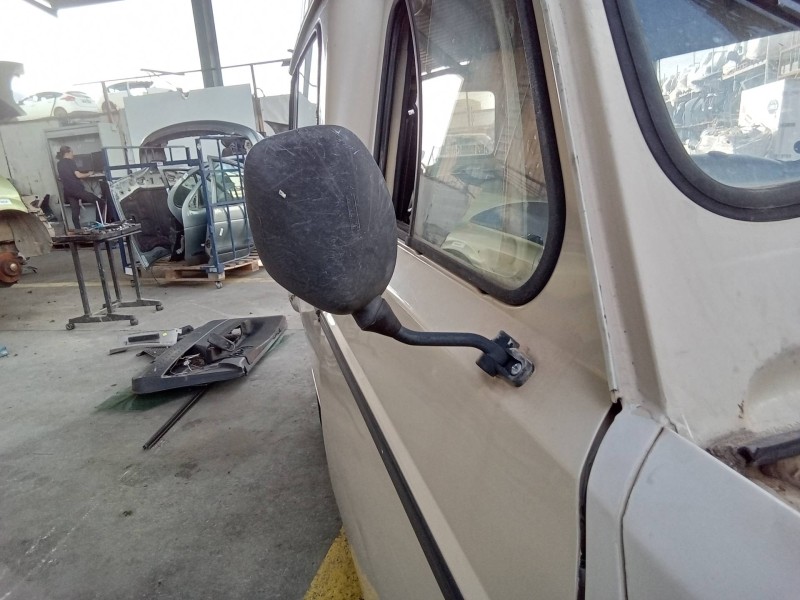 Recambio de retrovisor derecho para renault 4 berlina/familiar/furgoneta 1.1 referencia OEM IAM   