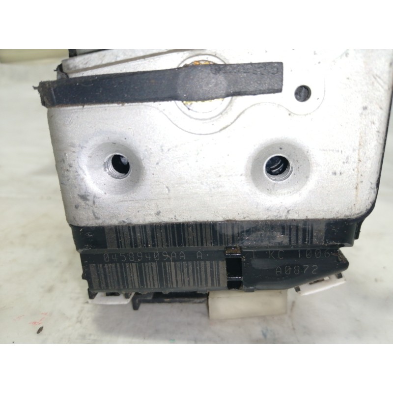 Recambio de cerradura puerta delantera izquierda para dodge caliber s referencia OEM IAM 04589409AA  