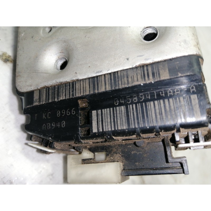 Recambio de cerradura puerta trasera derecha para dodge caliber s referencia OEM IAM 04589414AA  