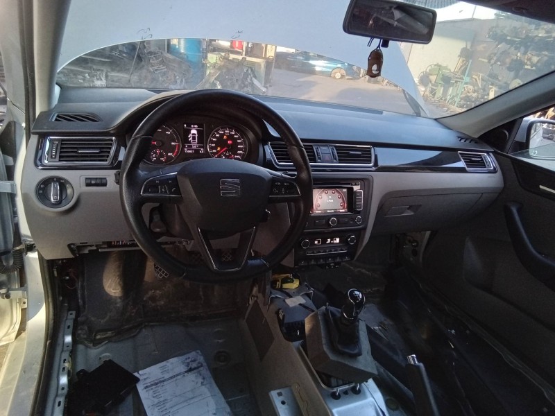 Recambio de salpicadero para seat toledo (kg3) style referencia OEM IAM   