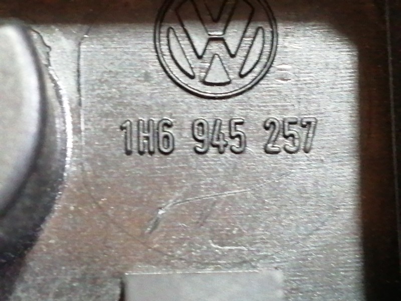Recambio de piloto trasero derecho para volkswagen golf iii berlina (1h1) match referencia OEM IAM 1H6945257  