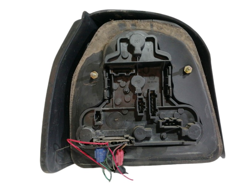 Recambio de piloto trasero derecho para volkswagen golf iii berlina (1h1) match referencia OEM IAM 1H6945257  