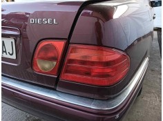 Recambio de piloto trasero derecho interior para mercedes-benz clase e (w210) berlina diesel 3.0 diesel cat referencia OEM IAM  