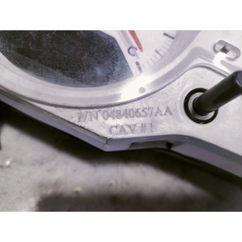 Recambio de cuadro instrumentos para dodge caliber s referencia OEM IAM P04840657AB E356204840657AA TC8QI100600YLD P05107004AG 