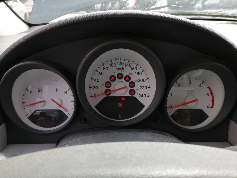 Recambio de cuadro instrumentos para dodge caliber s referencia OEM IAM P04840657AB E356204840657AA TC8QI100600YLD P05107004AG 