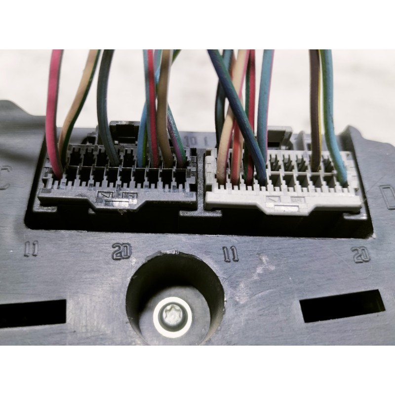 Recambio de cuadro instrumentos para dodge caliber s referencia OEM IAM P04840657AB E356204840657AA TC8QI100600YLD P05107004AG 