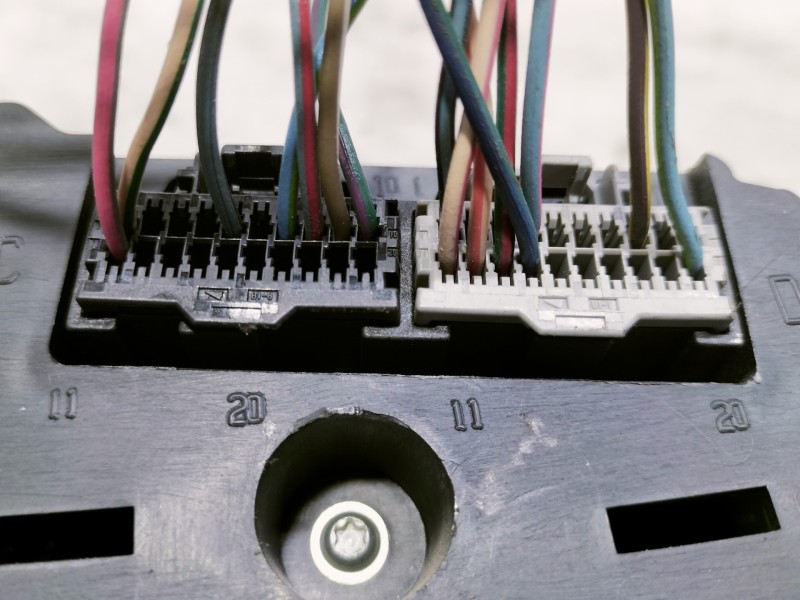 Recambio de cuadro instrumentos para dodge caliber s referencia OEM IAM P04840657AB E356204840657AA TC8QI100600YLD P05107004AG 