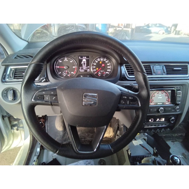 Recambio de volante para seat toledo (kg3) style referencia OEM IAM 6JA419091 6JA419091E 