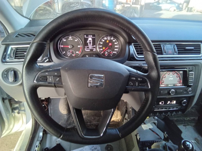 Recambio de volante para seat toledo (kg3) style referencia OEM IAM 6JA419091 6JA419091E 