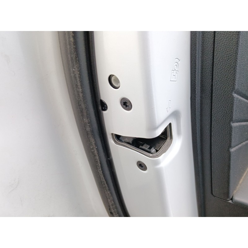 Recambio de cerradura puerta trasera izquierda para ford kuga iii (dfk) 2.5 fhev referencia OEM IAM 2099461  