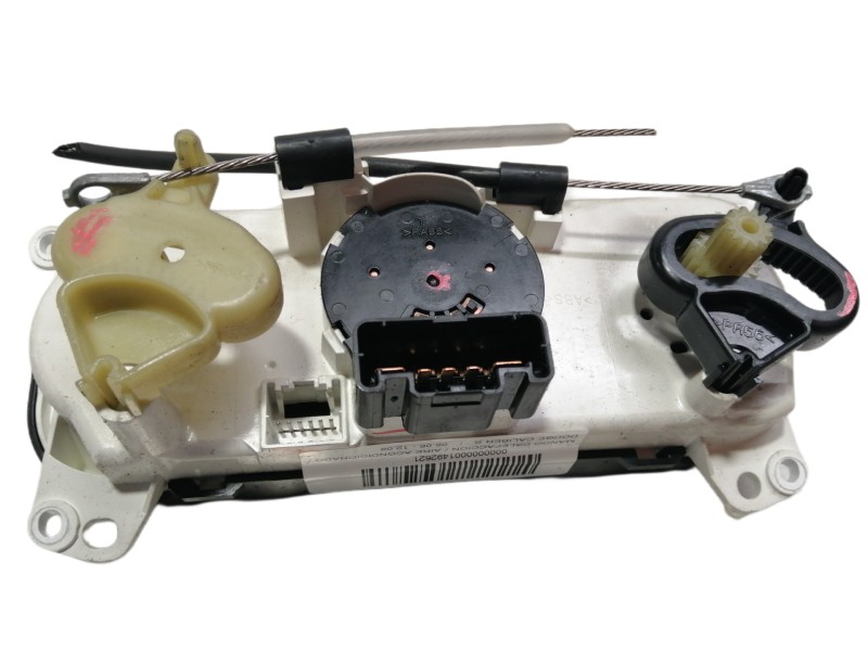 Recambio de mando calefaccion / aire acondicionado para dodge caliber s referencia OEM IAM P05058307AE  