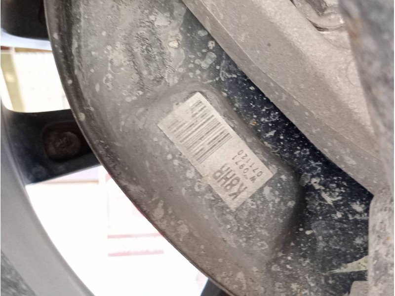 Recambio de mangueta trasera derecha para lexus is200 (ds2/is2) 220d referencia OEM IAM   