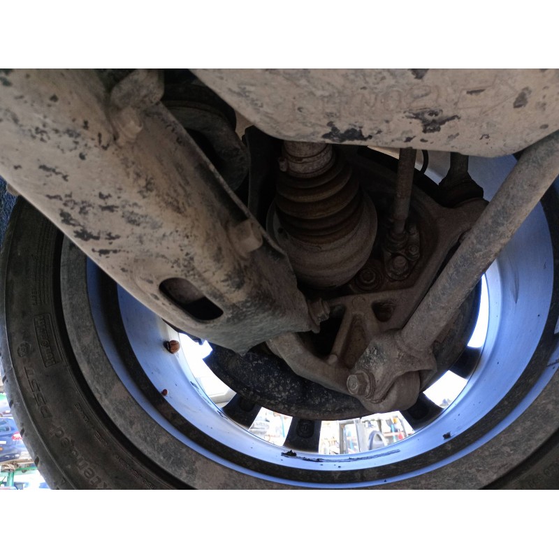 Recambio de mangueta trasera izquierda para lexus is200 (ds2/is2) 220d referencia OEM IAM   