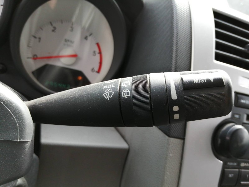 Recambio de mando limpia para dodge caliber s referencia OEM IAM 214867101  