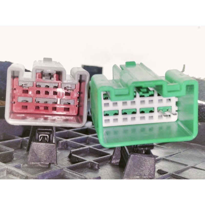 Recambio de apoyabrazos central para ford mondeo ber. (ca2) trend x referencia OEM IAM 7S71A042B61AC 7S71A042B60AB 8M5T15K603KA