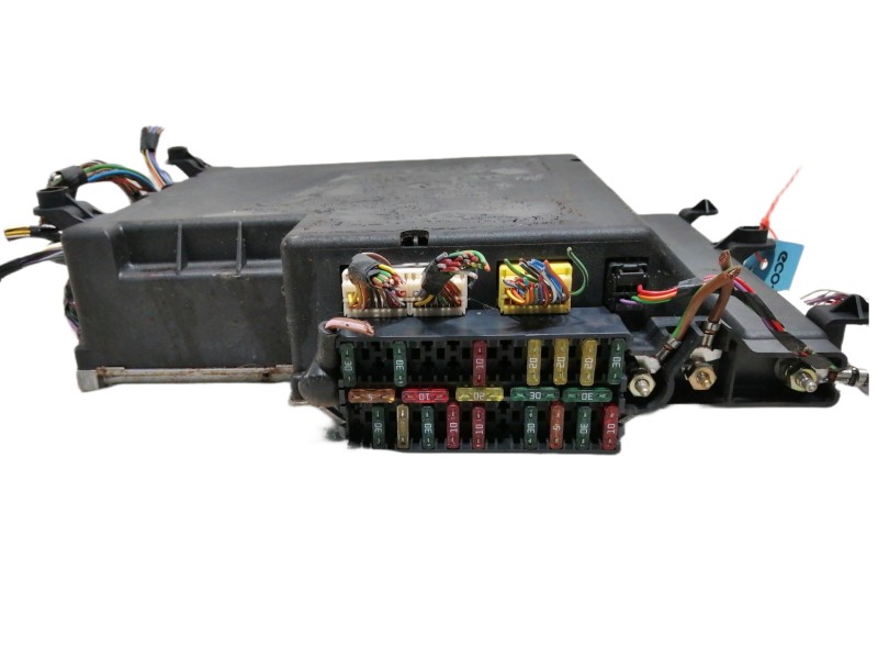 Recambio de modulo electronico para land rover range rover (lp) vogue (160kw) referencia OEM IAM YWC112210  