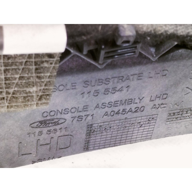 Recambio de apoyabrazos central para ford mondeo ber. (ca2) trend x referencia OEM IAM 7S71A042B61AC 7S71A042B60AB 8M5T15K603KA