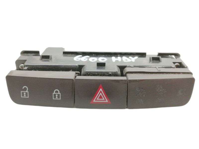 Recambio de warning para opel insignia berlina cosmo referencia OEM IAM 13324595  