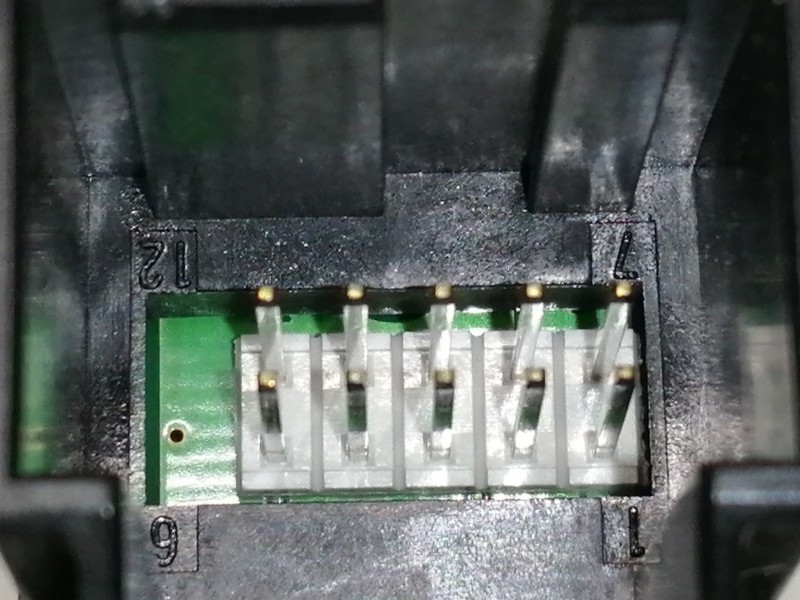 Recambio de warning para opel insignia berlina cosmo referencia OEM IAM 13324595  