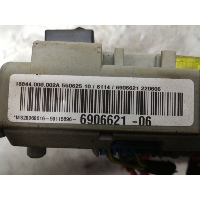 Recambio de caja reles / fusibles para bmw serie 3 berlina (e90) 330d referencia OEM IAM 18844000002A 690662106 MS20060616