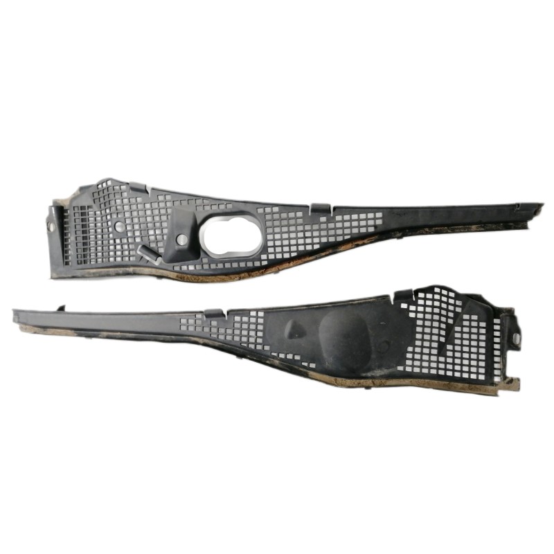 Recambio de torpedo para dacia duster ambiance 4x2 referencia OEM IAM 82008254572 1180217X 1216410X