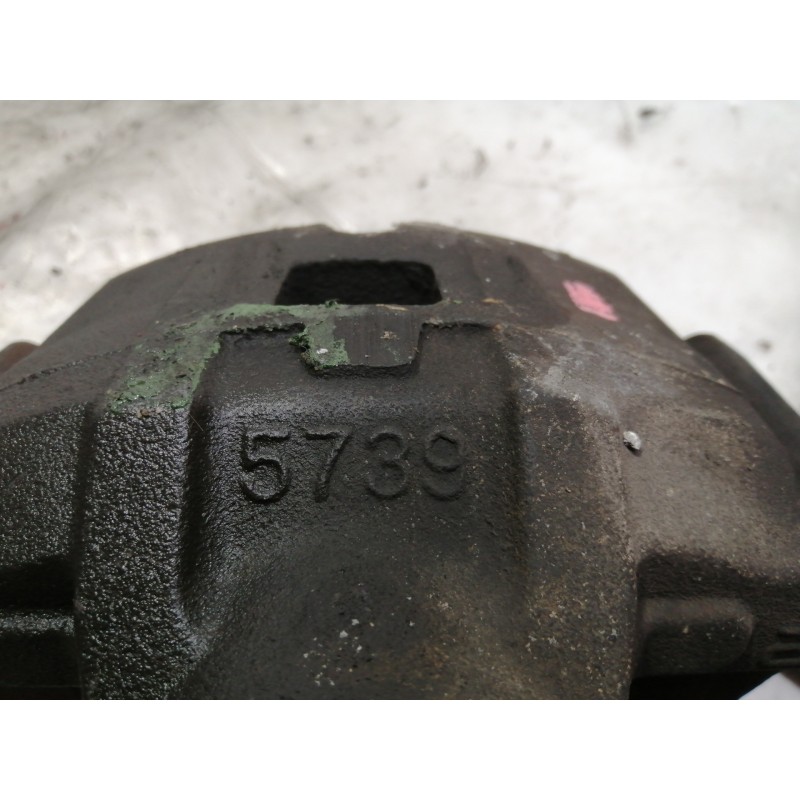 Recambio de pinza freno delantera derecha para dodge caliber s referencia OEM IAM 5739  