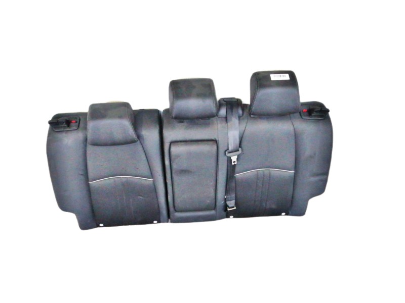 Recambio de asientos traseros para mazda cx-3 evolution referencia OEM IAM   
