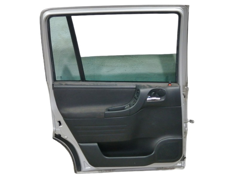 Recambio de puerta trasera izquierda para opel zafira a comfort referencia OEM IAM COMPLETA  