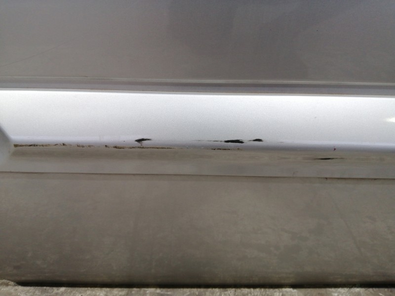 Recambio de puerta trasera izquierda para opel zafira a comfort referencia OEM IAM COMPLETA  