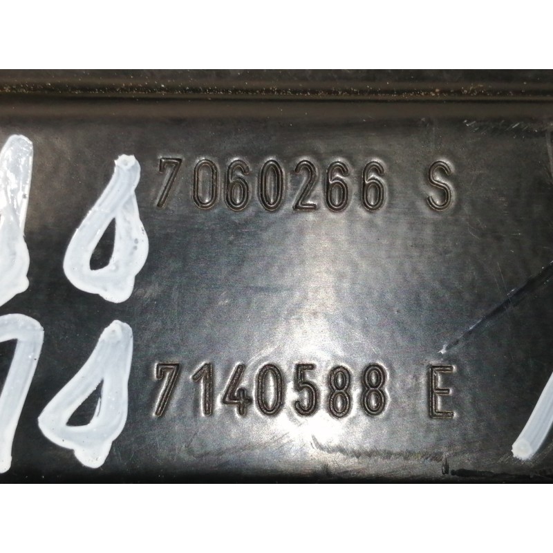 Recambio de elevalunas delantero derecho para bmw serie 3 berlina (e90) 330d referencia OEM IAM 7060266S 7140588E ELECTRICO