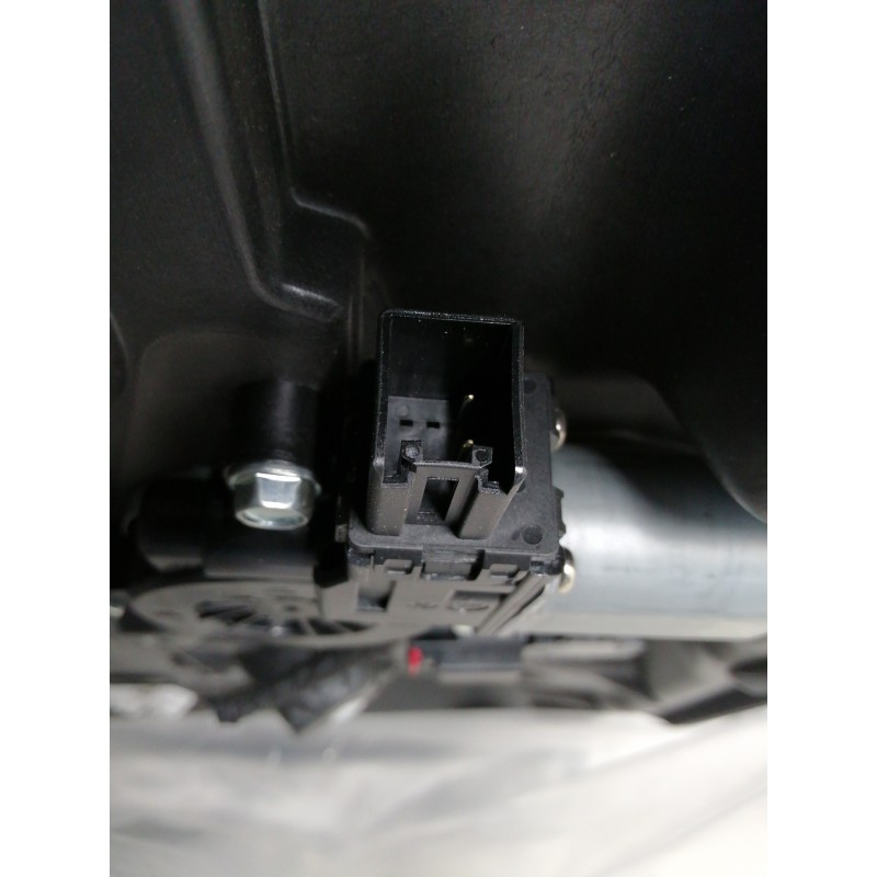 Recambio de elevalunas delantero derecho para mazda cx-3 evolution referencia OEM IAM DH0M5897XA  ELECTRICO 2 PINS