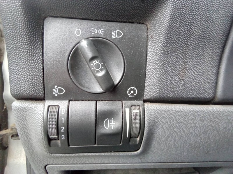 Recambio de mando luces para opel combo (corsa c) familiar referencia OEM IAM 9116614  