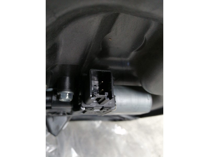 Recambio de elevalunas trasero izquierdo para mazda cx-3 evolution referencia OEM IAM D09L7397XB  ELECTRICO 2 PINS