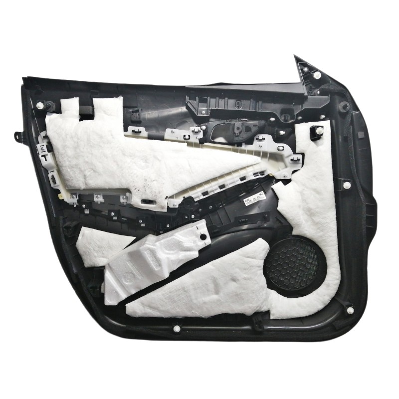 Recambio de guarnecido puerta delantera derecha para mazda cx-3 evolution referencia OEM IAM D10E6843X DL8W68420 