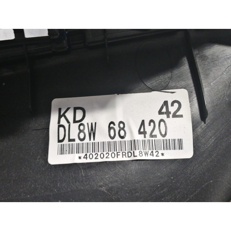 Recambio de guarnecido puerta delantera derecha para mazda cx-3 evolution referencia OEM IAM D10E6843X DL8W68420 