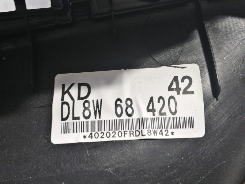 Recambio de guarnecido puerta delantera derecha para mazda cx-3 evolution referencia OEM IAM D10E6843X DL8W68420 