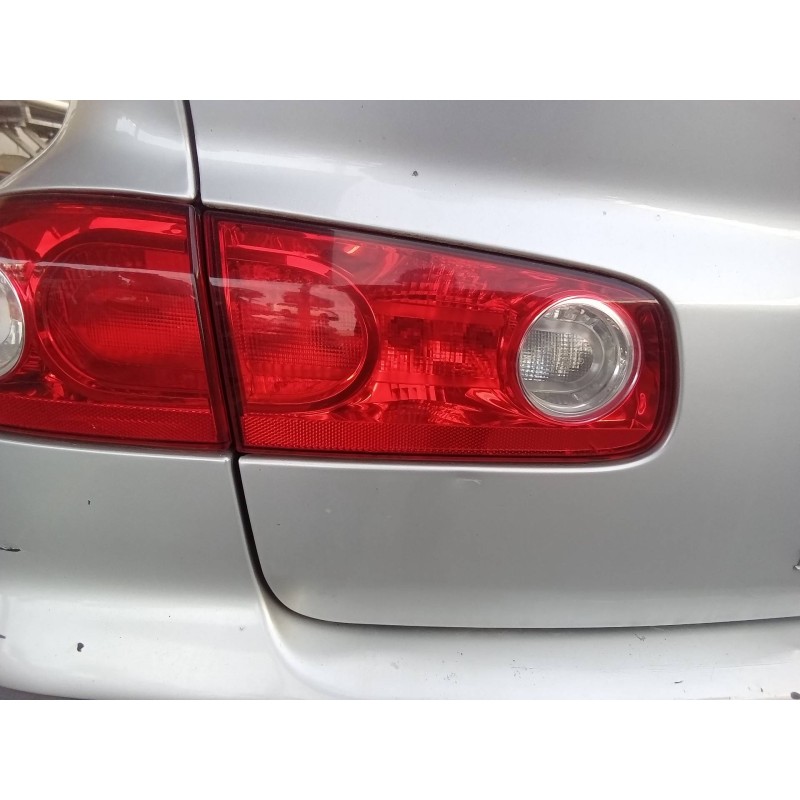 Recambio de piloto trasero izquierdo interior para renault laguna ii (bg0) authentique referencia OEM IAM 8200262110  