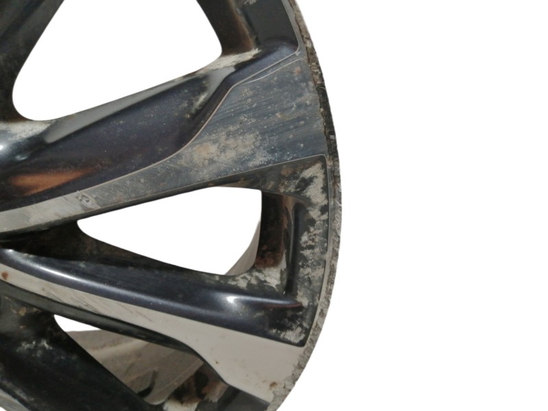 Recambio de llanta para mazda cx-3 evolution referencia OEM IAM 18´´ET50 18X7J 