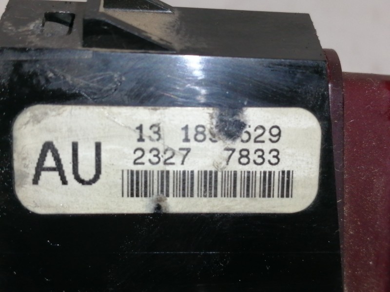 Recambio de warning para opel corsa d cosmo referencia OEM IAM 13189529 23277833 