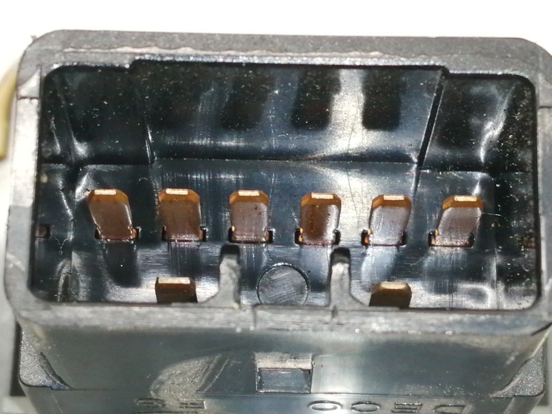 Recambio de warning para kia carens (un) referencia OEM IAM 937901D000  