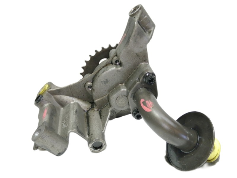 Recambio de bomba aceite para volkswagen passat variant (3b5) comfortline referencia OEM IAM 06A115105 670815552 