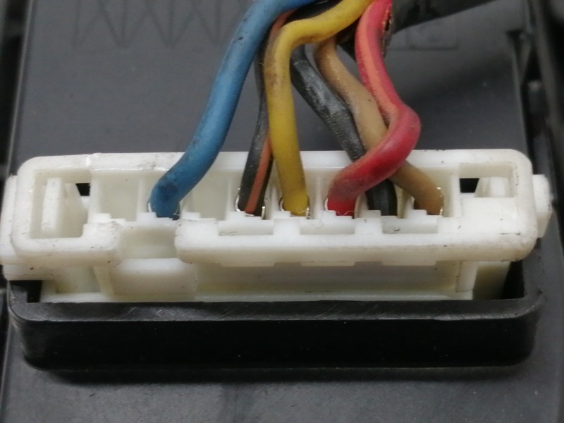 Recambio de pantalla multifuncion para kia carens (un) referencia OEM IAM 945101D000 945101D200 