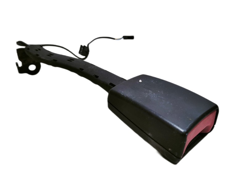 Recambio de enganche cinturon delantero derecho para volkswagen golf vi (5k1) advance referencia OEM IAM 1K4857756T  