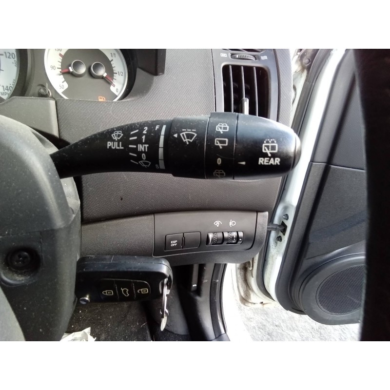 Recambio de mando limpia para kia pro_cee´d emotion referencia OEM IAM   
