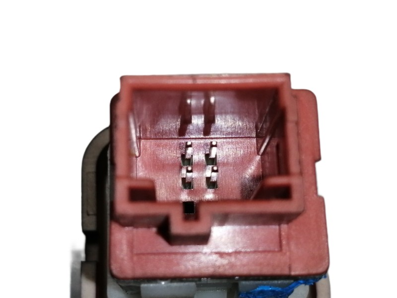 Recambio de warning para peugeot 1007 urban referencia OEM IAM 60519  