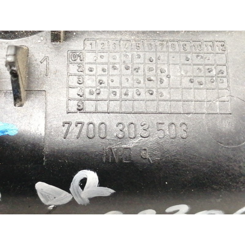 Recambio de maneta interior lateral derecha para renault kangoo (f/kc0) alize referencia OEM IAM 7700303503 C2089A2 