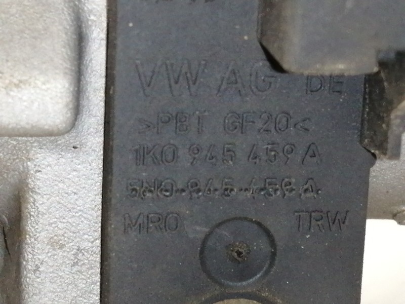 Recambio de bomba freno para volkswagen golf vi (5k1) advance referencia OEM IAM 1K1611301D 03350886321 1K0945459A / 5N0945459A