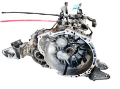 Recambio de caja cambios para kia carnival 2.9 crdi vgt ex referencia OEM IAM Y061112599  5 VELOCIDADES