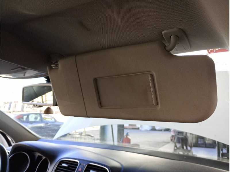 Recambio de parasol derecho para volkswagen golf vi (5k1) advance referencia OEM IAM 1K0857561B  