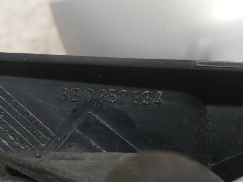 Recambio de retrovisor derecho para volkswagen passat berlina (3b2) comfortline referencia OEM IAM 3B0857934  
